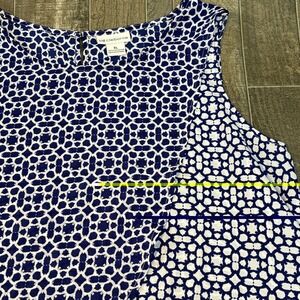 Liz Claiborne Women's Sleeveless Blouse Size‎ XL Blue White Print